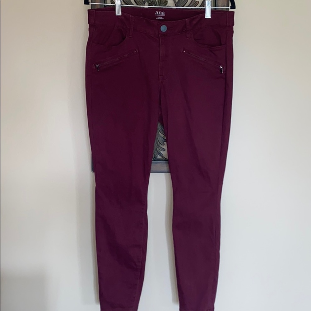 A n a burgundy jegging